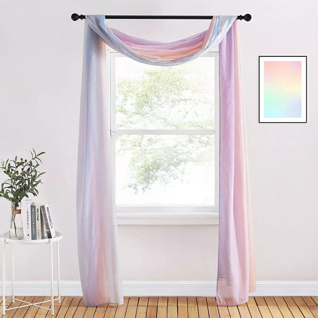 a window scarf curtain